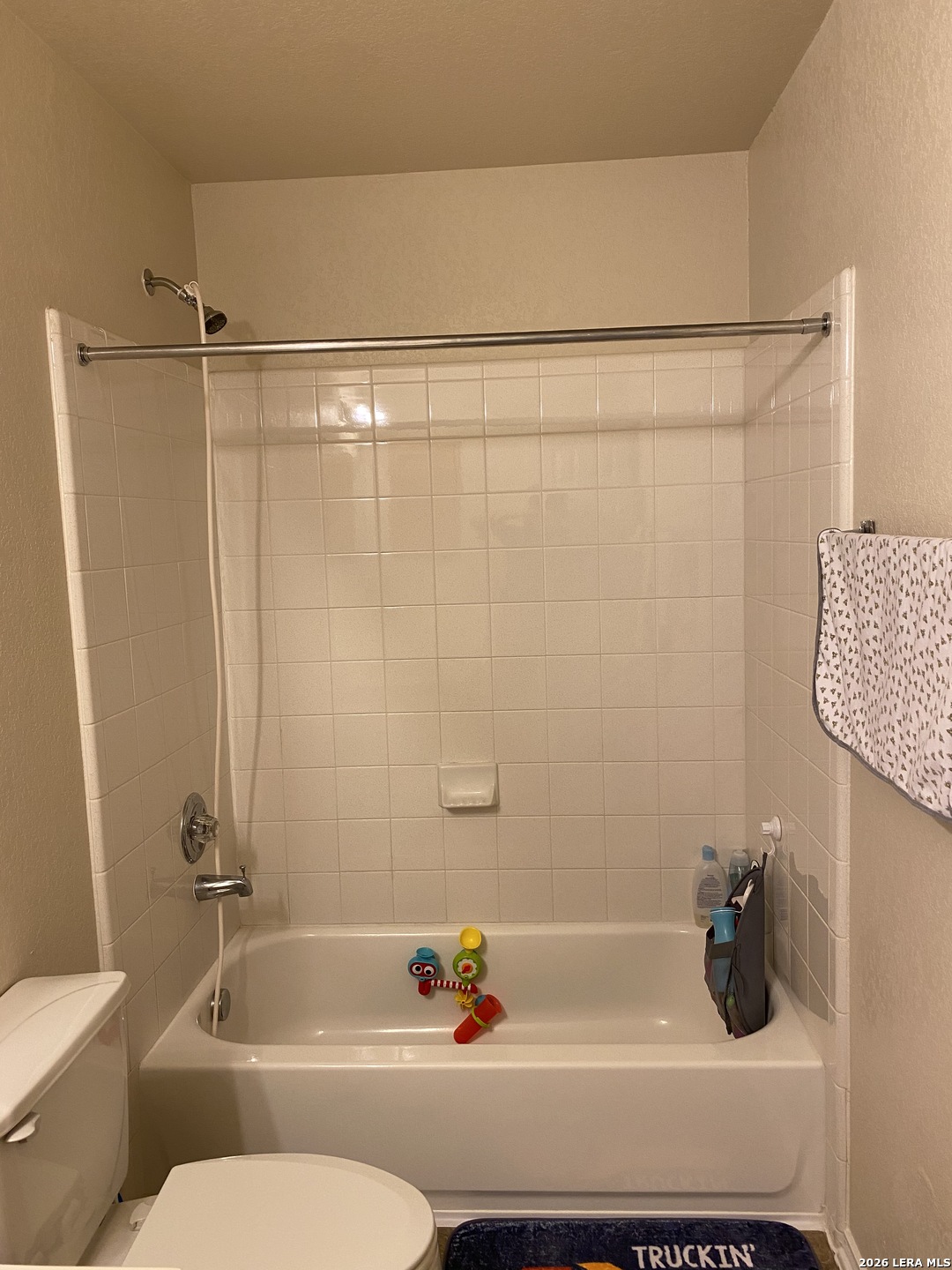 7915 Colonia San Antonio TX 78254