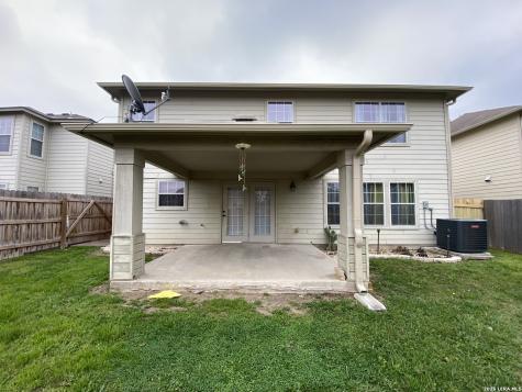 7915 Colonia San Antonio TX 78254