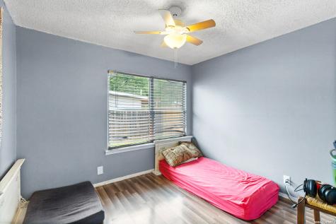 114 Birchwood Drive San Antonio TX 78213