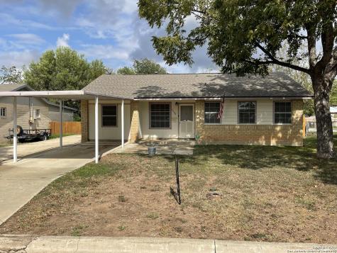 2308 Westwood Drive Hondo TX 78861