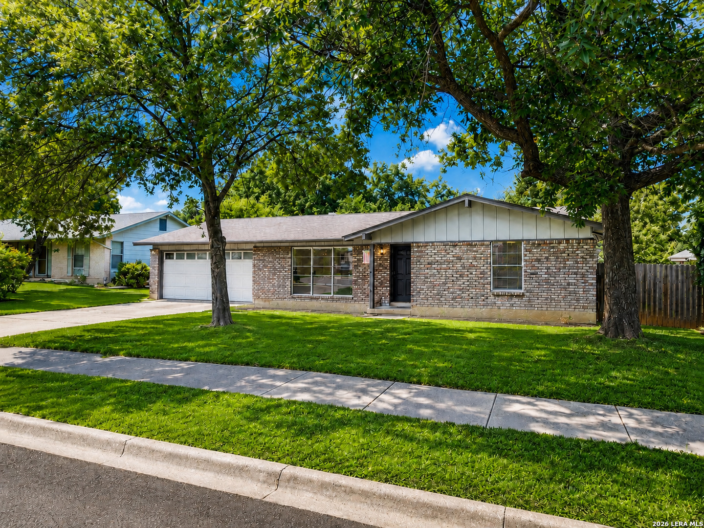 6237 Dove Hill Drive San Antonio TX 78238