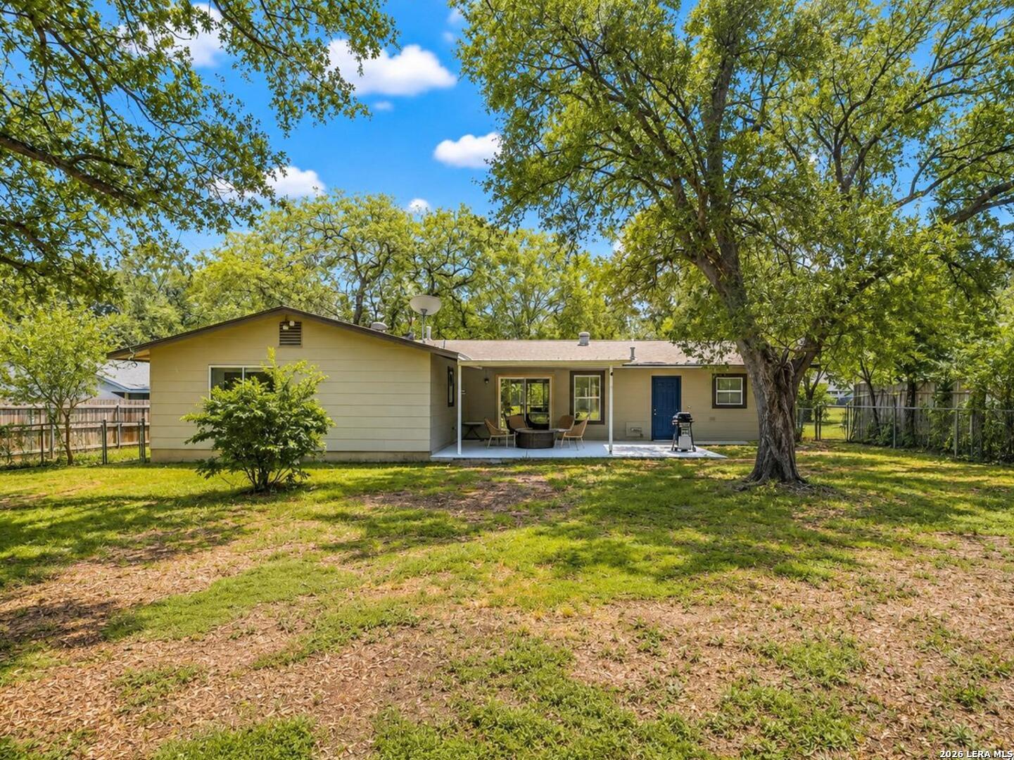 6237 Dove Hill Drive San Antonio TX 78238