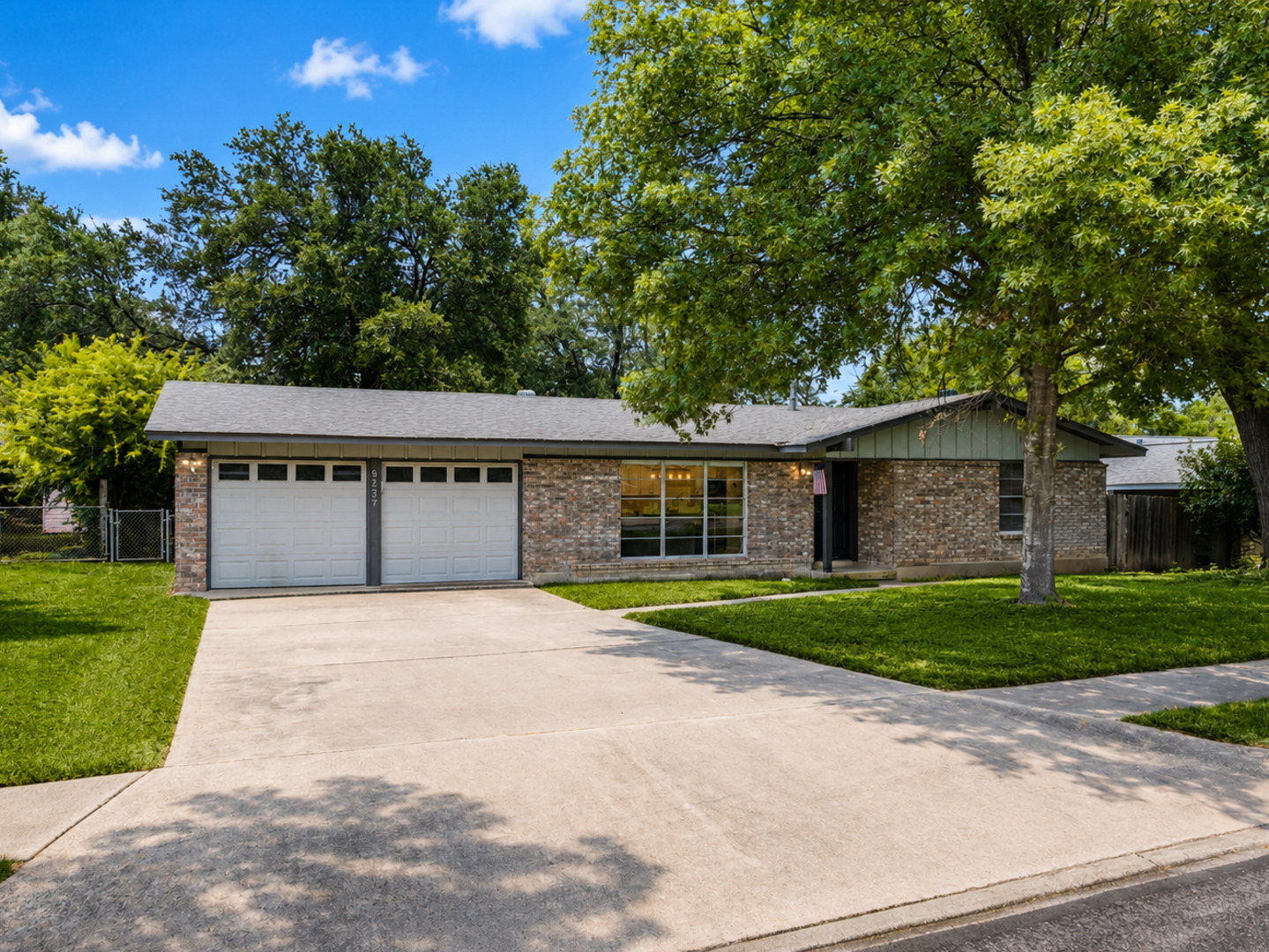 6237 Dove Hill Drive San Antonio TX 78238