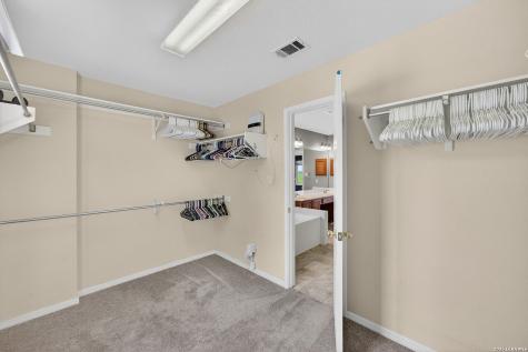 21007 La Pena San Antonio TX 78258