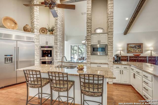 31721 Wild Oak Hill Fair Oaks Ranch TX 78015
