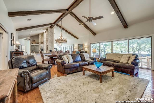31721 Wild Oak Hill Fair Oaks Ranch TX 78015