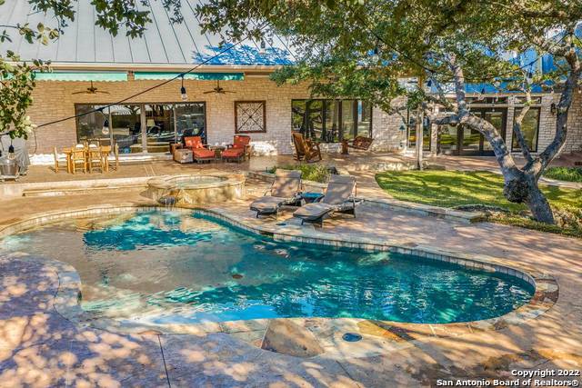 31721 Wild Oak Hill Fair Oaks Ranch TX 78015