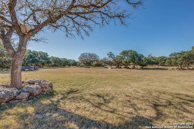 31721 Wild Oak Hill Fair Oaks Ranch TX 78015
