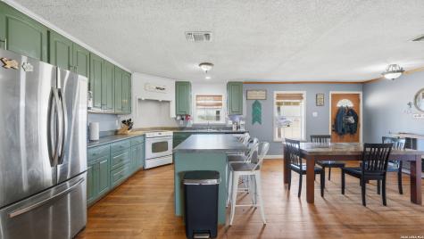 8204 New Sulphur Springs Road San Antonio TX 78263