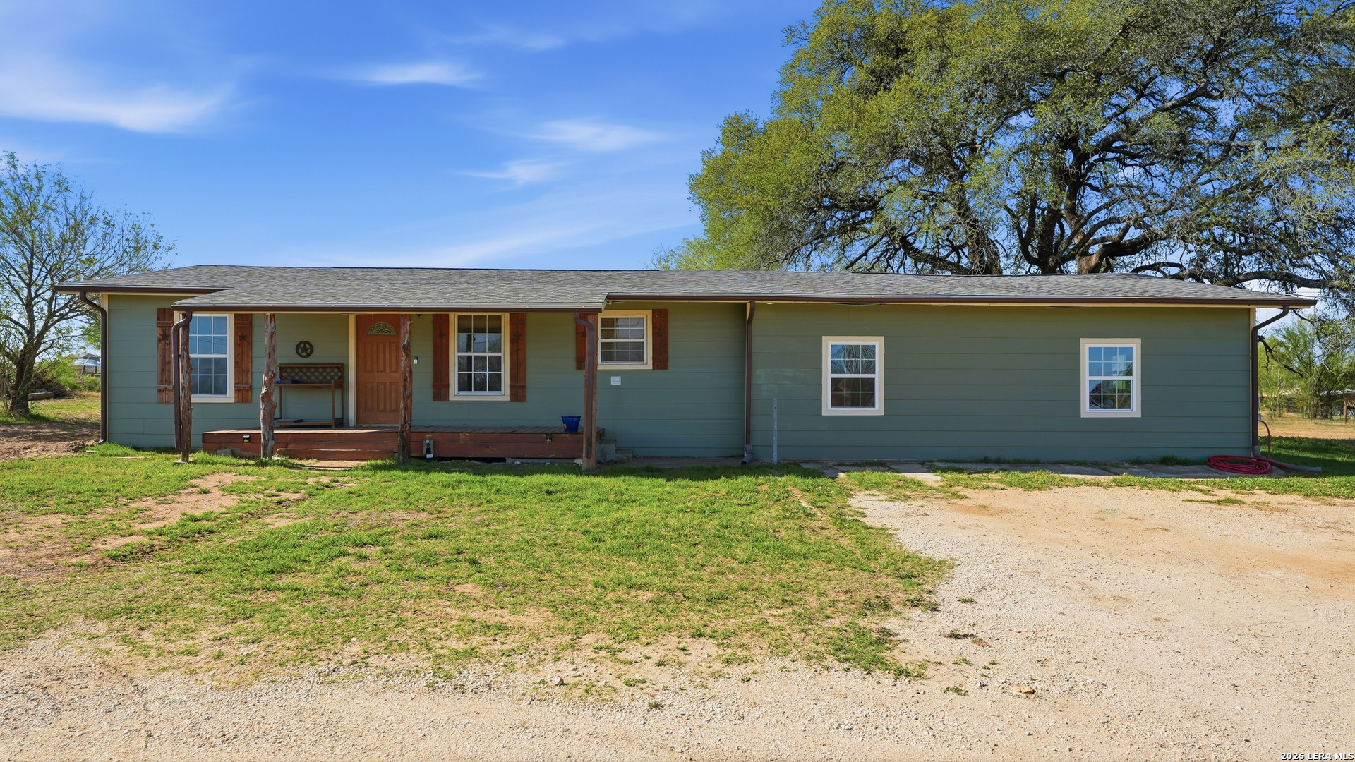 8204 New Sulphur Springs Road San Antonio TX 78263