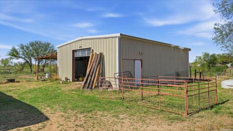 8204 New Sulphur Springs Road San Antonio TX 78263