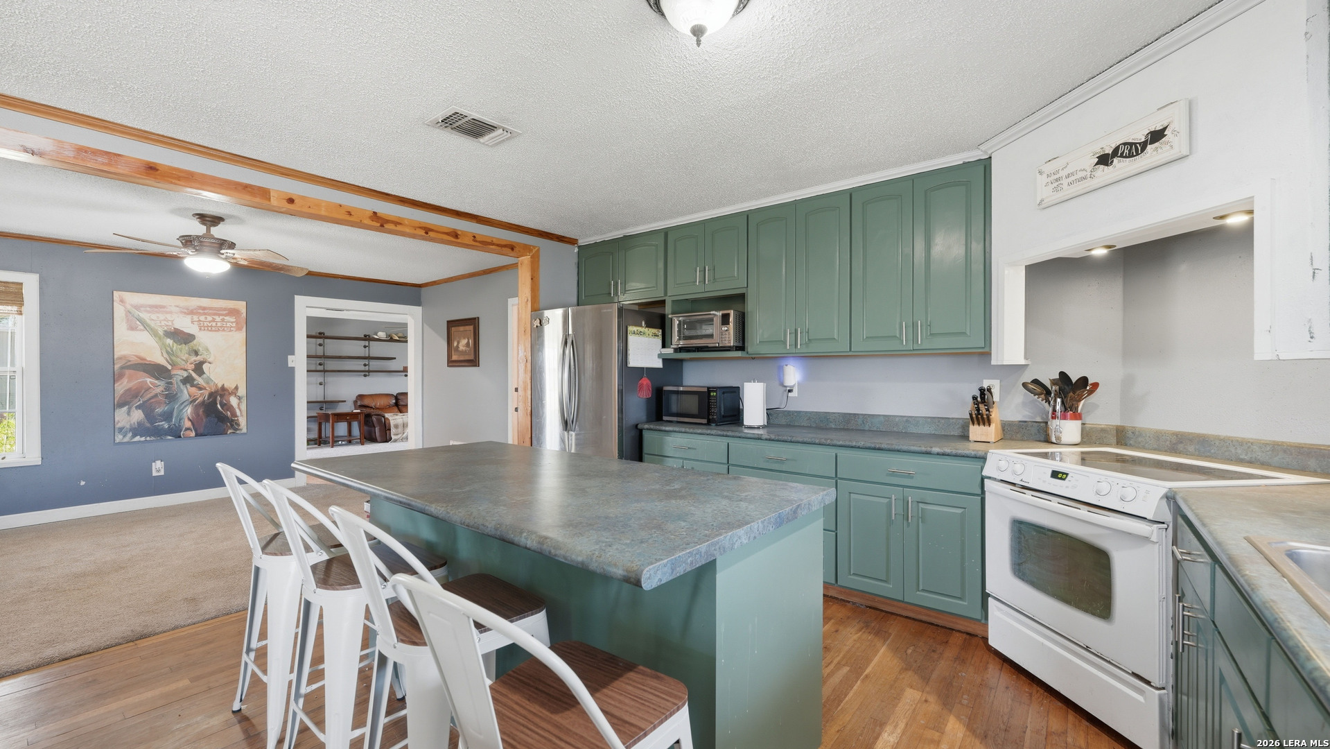 8204 New Sulphur Springs Road San Antonio TX 78263