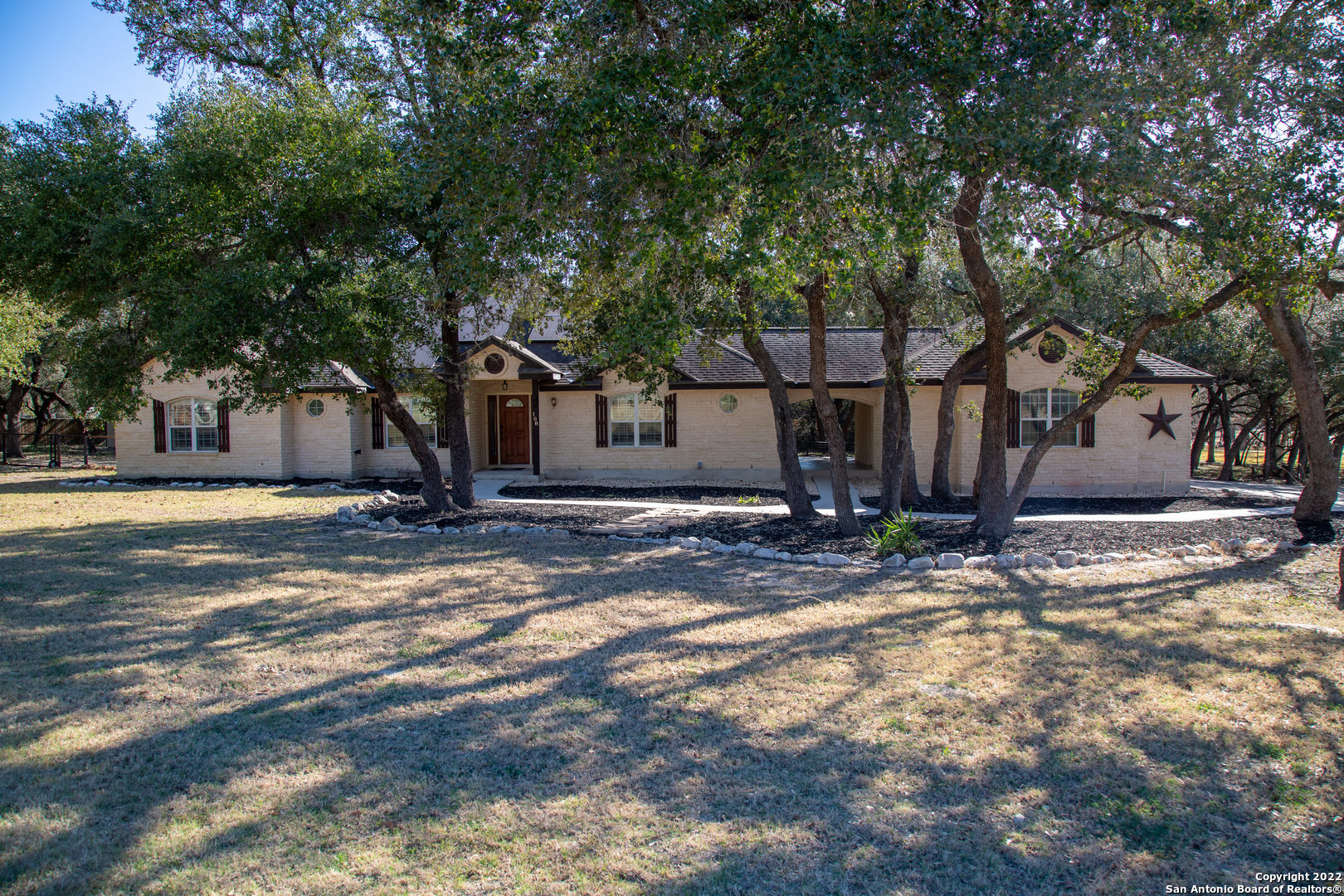 108 Legacy Way La Vernia TX 78121