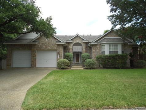 18030 Crystal Knoll San Antonio TX 78258