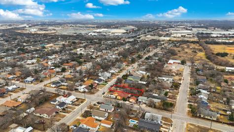 2106 E Crockett Street San Antonio TX 78202