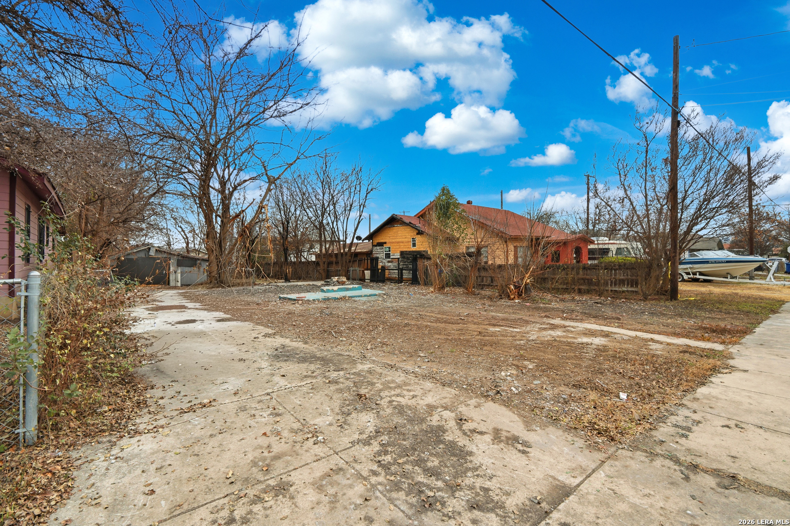 2106 E Crockett Street San Antonio TX 78202