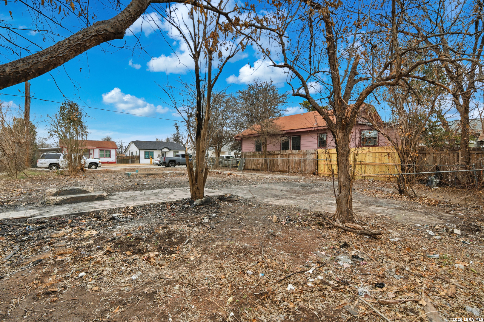 2106 E Crockett Street San Antonio TX 78202