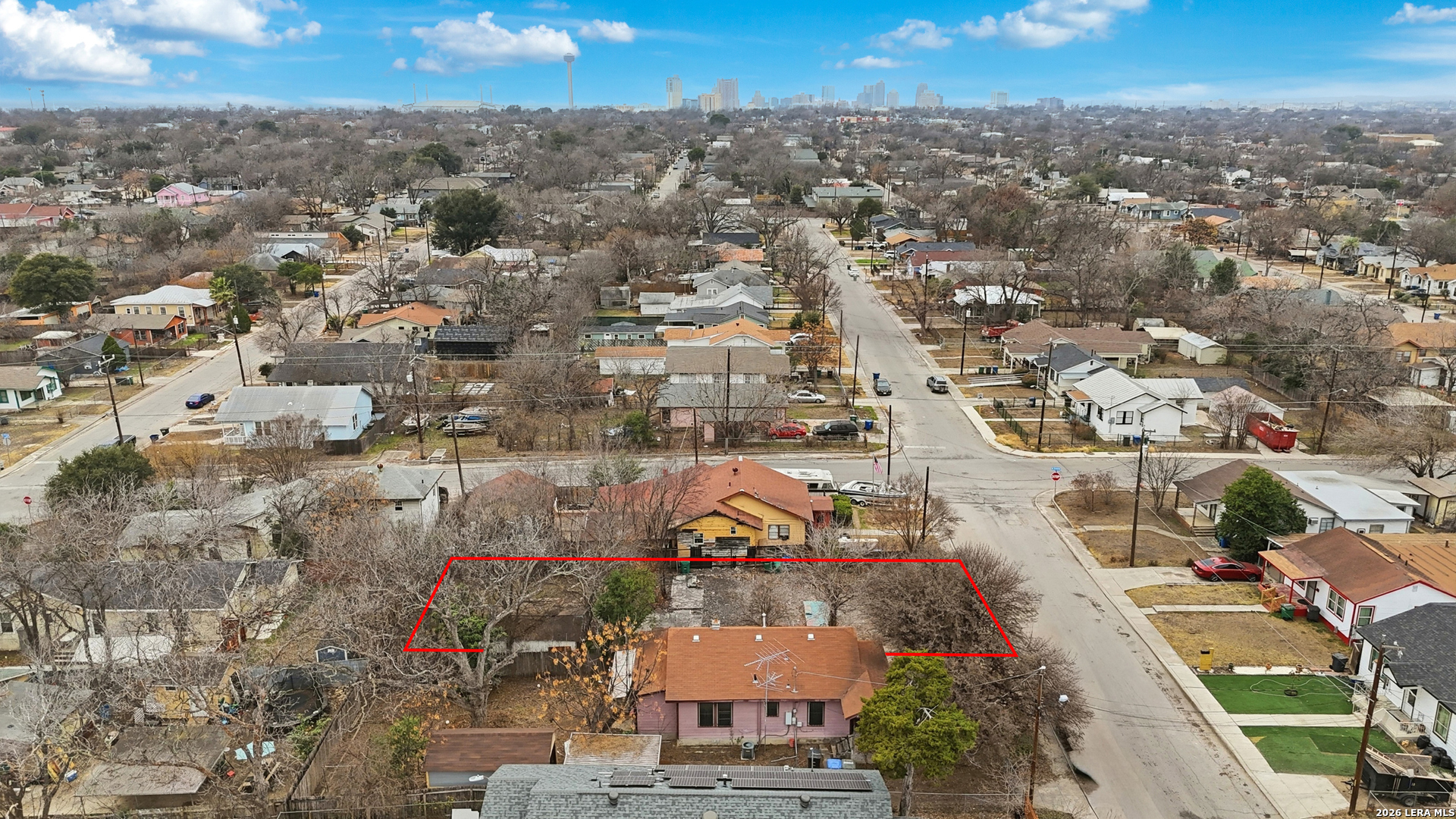 2106 E Crockett Street San Antonio TX 78202