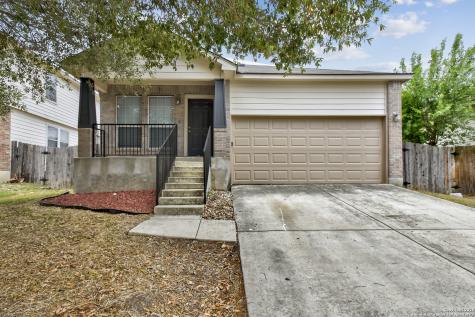 10374 Oakwood Crest San Antonio TX 78245