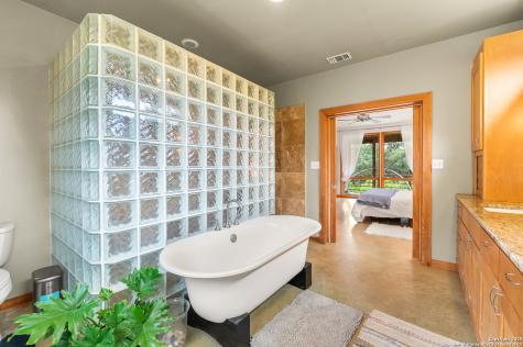 317-1 Saddle Mountain Boerne TX 78006