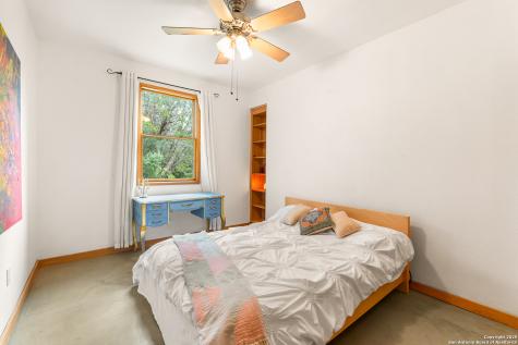 317-1 Saddle Mountain Boerne TX 78006