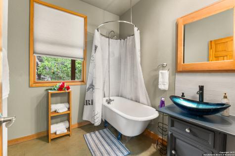317-1 Saddle Mountain Boerne TX 78006