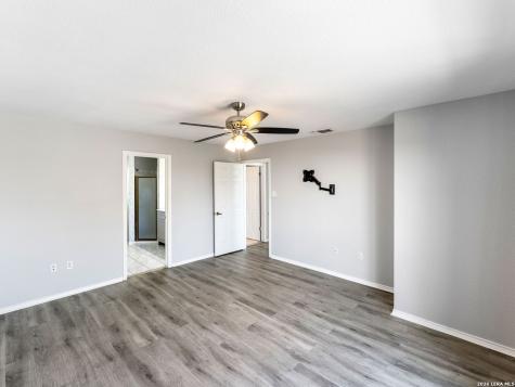 1741 Laurie Drive Canyon Lake TX 78133