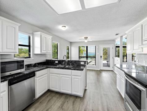 1741 Laurie Drive Canyon Lake TX 78133