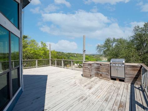 1741 Laurie Drive Canyon Lake TX 78133
