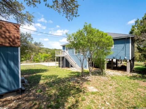 1741 Laurie Drive Canyon Lake TX 78133