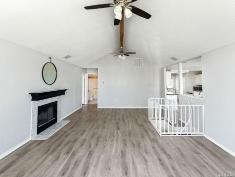 1741 Laurie Drive Canyon Lake TX 78133