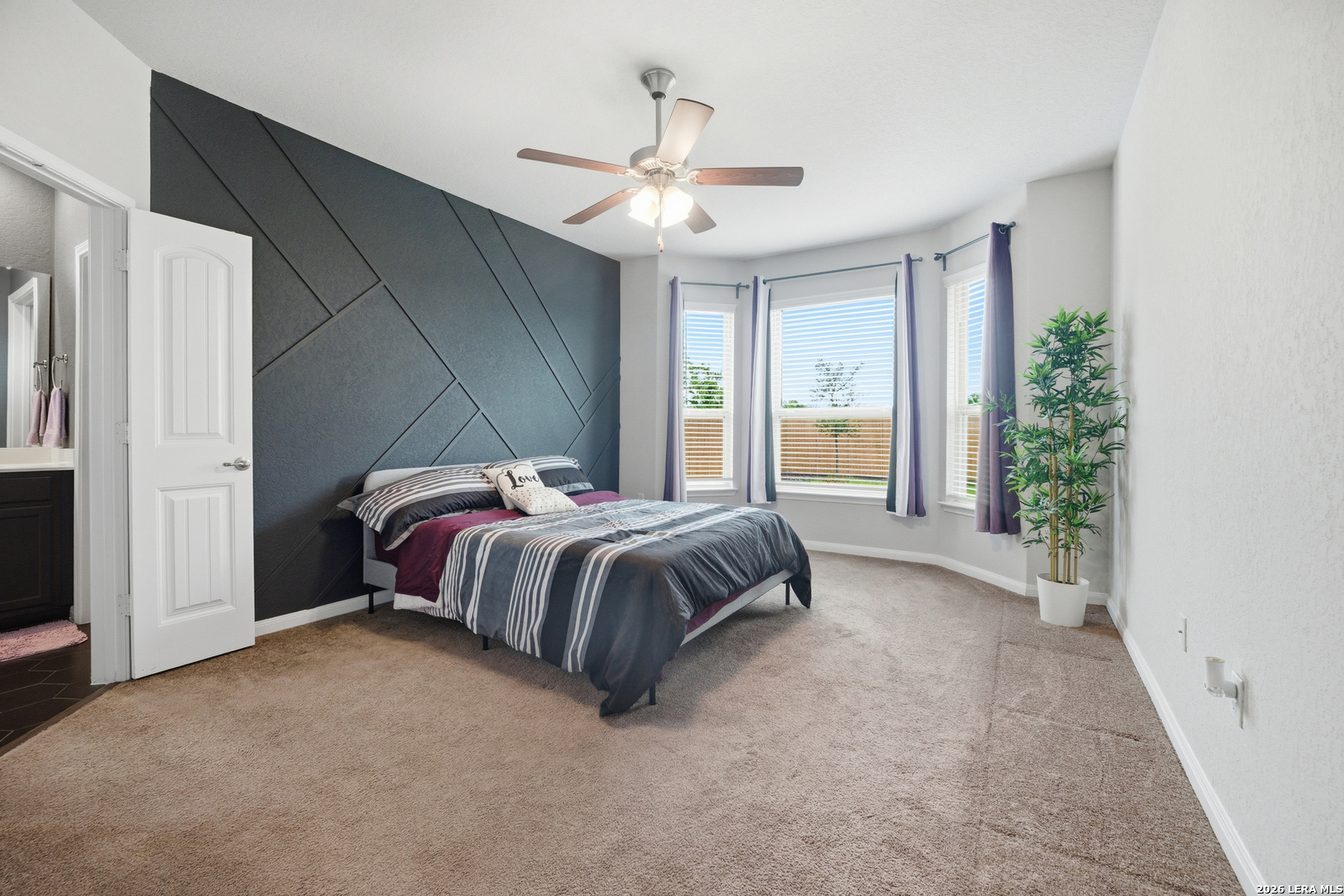 6846 Hibiscus San Antonio TX 78218