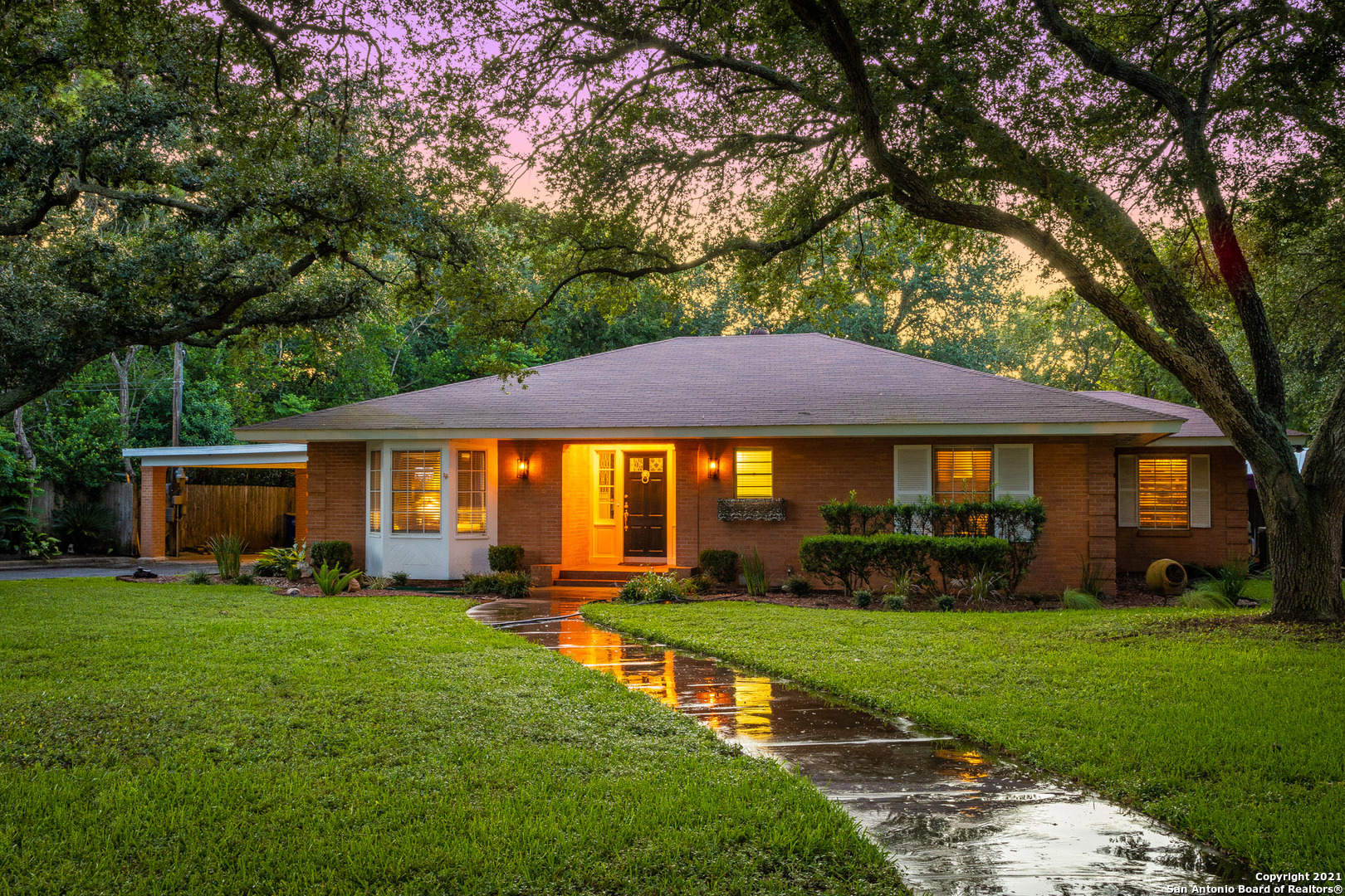 1513 Saint Michael Street Gonzales TX 78629