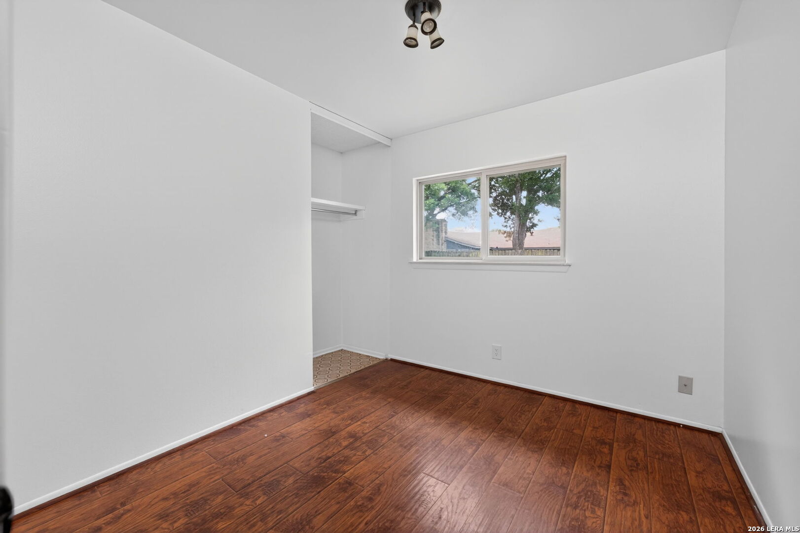 9410 Valley Bend San Antonio TX 78250