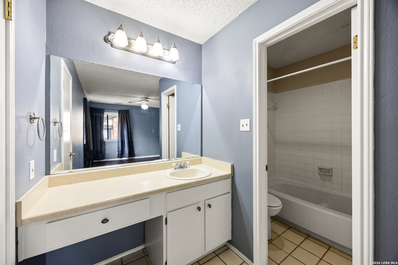 9334 Dover Ridge San Antonio TX 78250