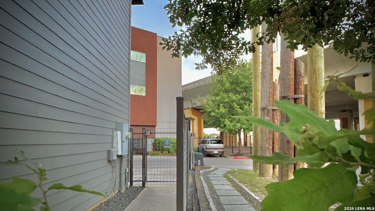 1140 E Quincy Street San Antonio TX 78212