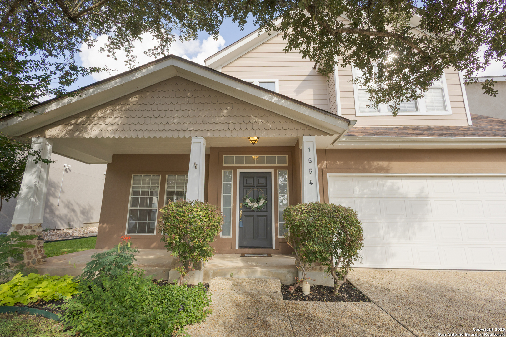1654 Hawks Tree San Antonio TX 78248