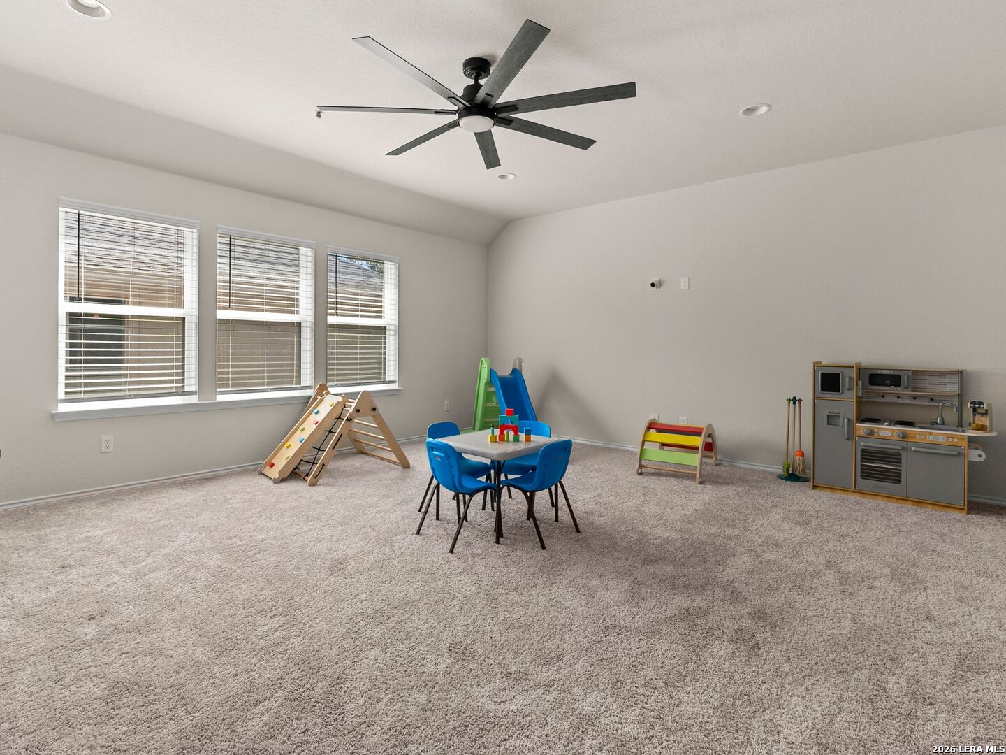 1711 Dalhart San Antonio TX 78253
