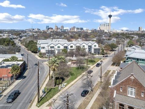 1226 S Presa #104 San Antonio TX 78210