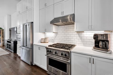 1226 S Presa #104 San Antonio TX 78210