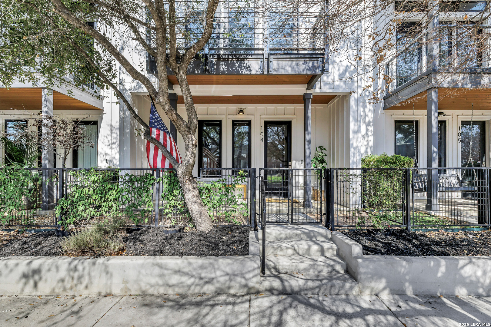 1226 S Presa #104 San Antonio TX 78210