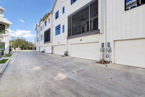 1226 S Presa #104 San Antonio TX 78210