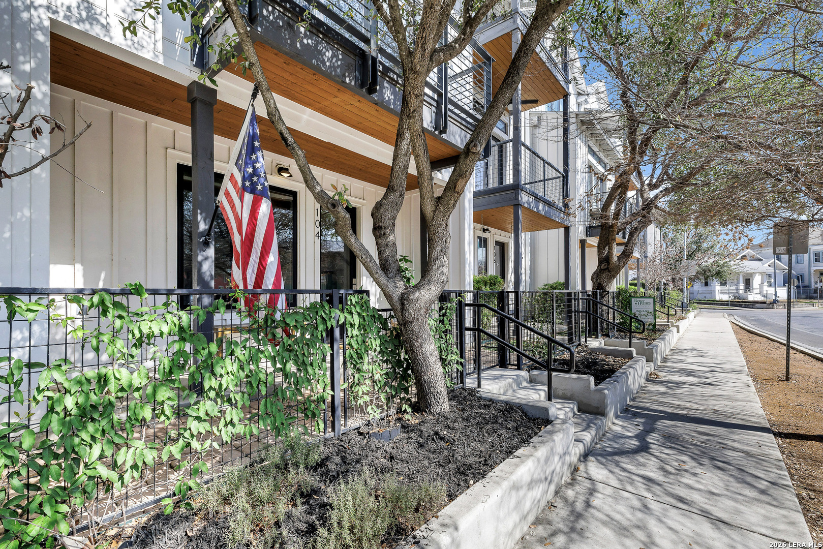1226 S Presa #104 San Antonio TX 78210