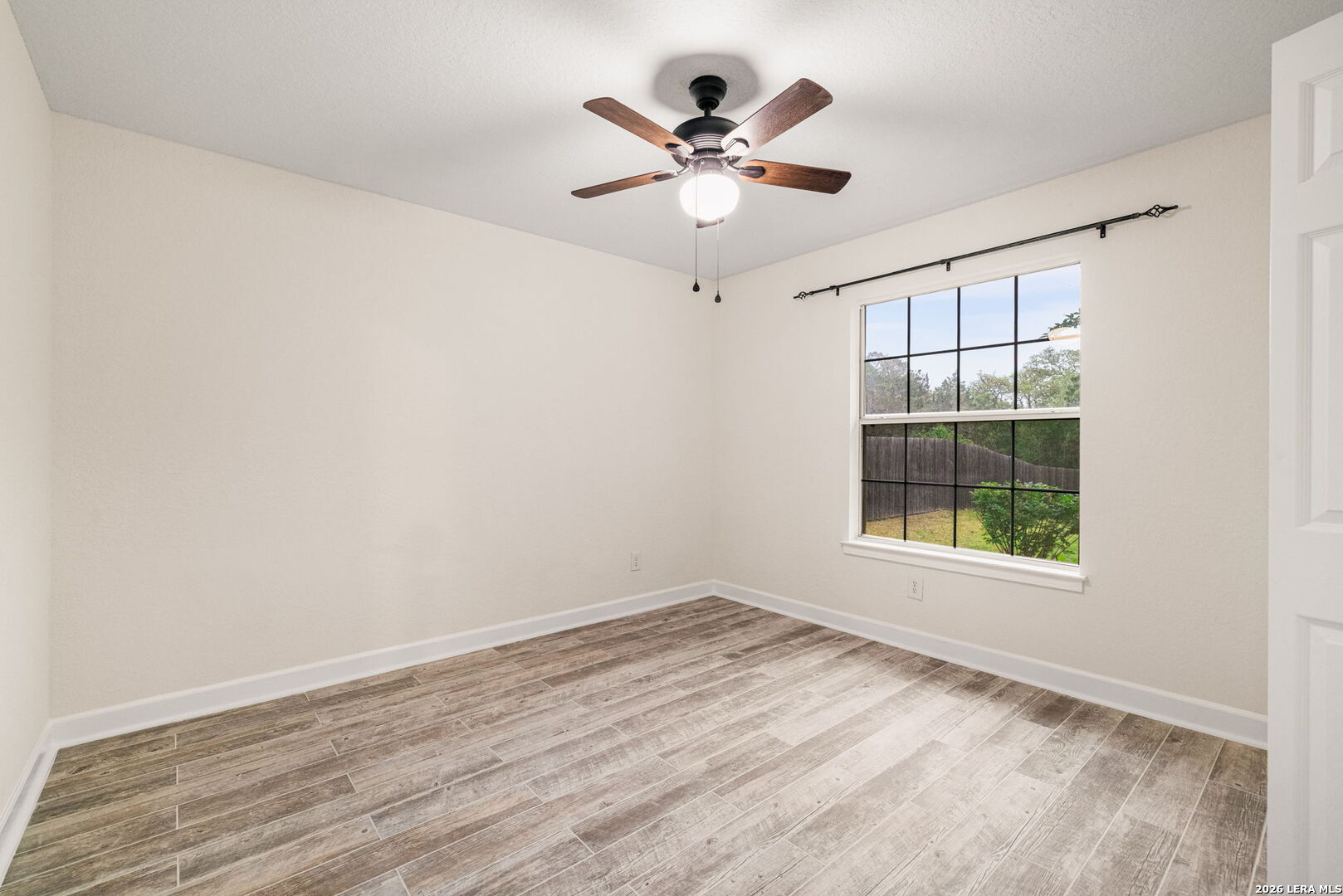 1122 Midnight San Antonio TX 78260