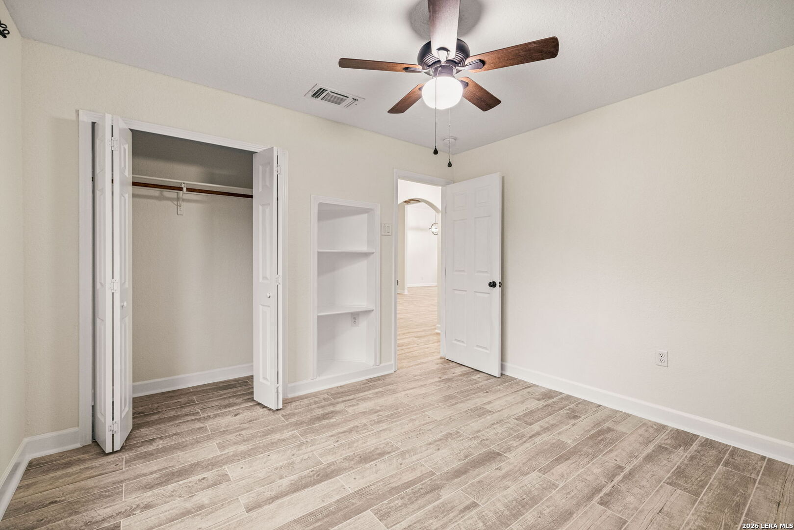 1122 Midnight San Antonio TX 78260