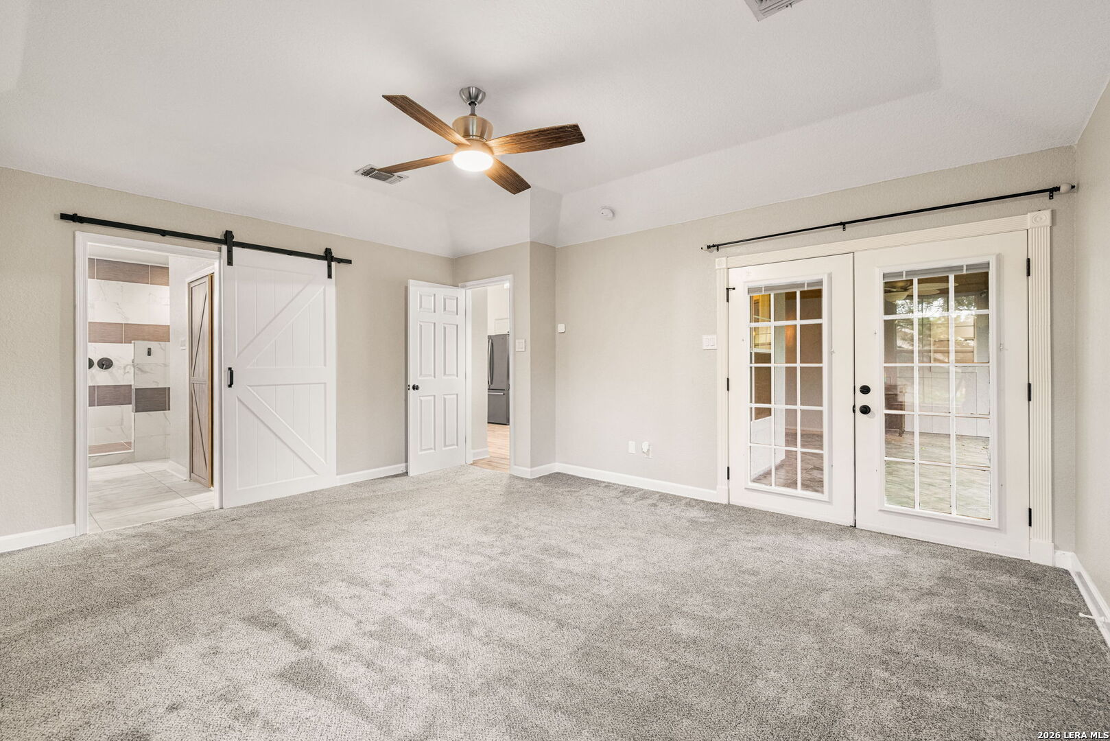 1122 Midnight San Antonio TX 78260