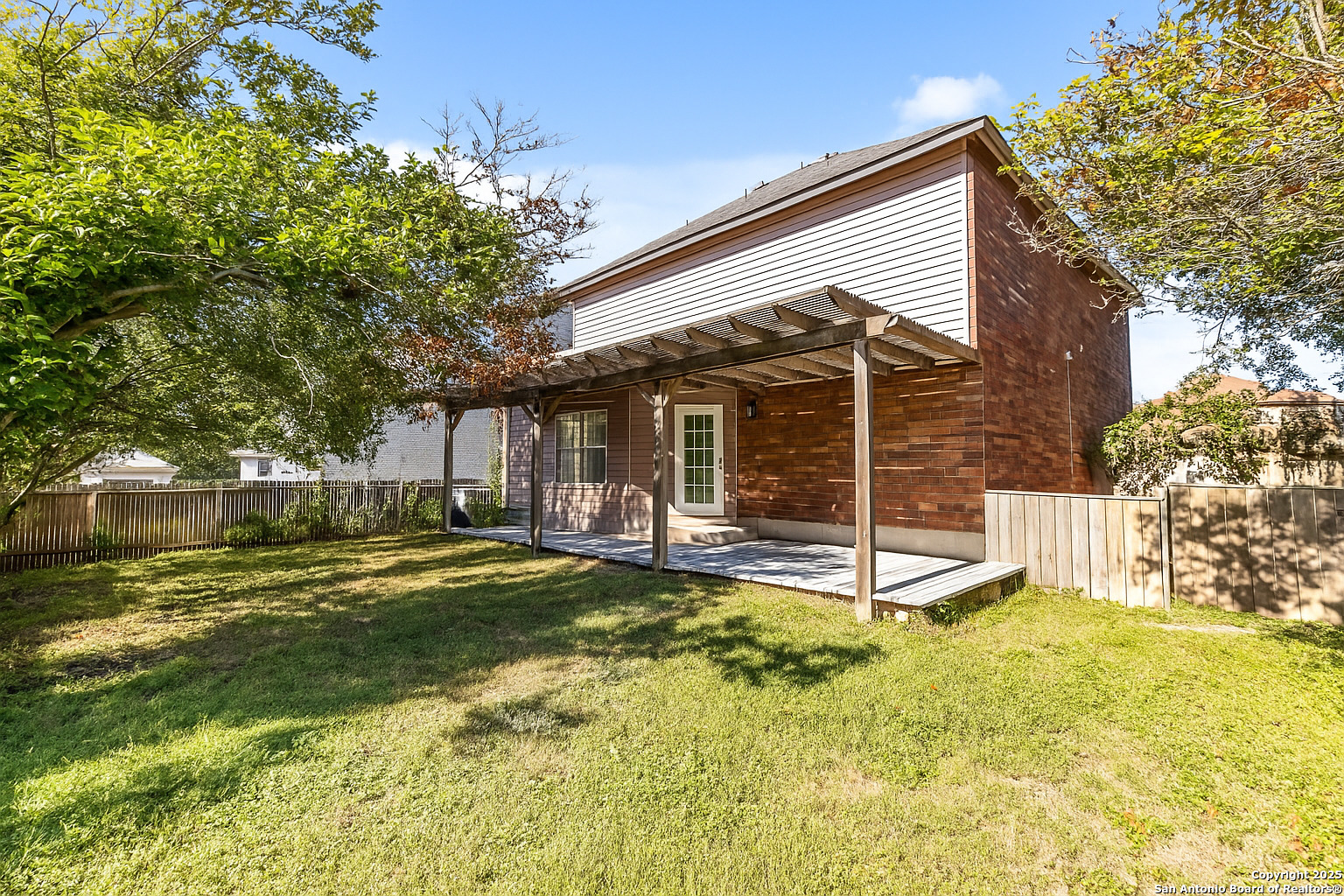 1687 Fir Circle Schertz TX 78154