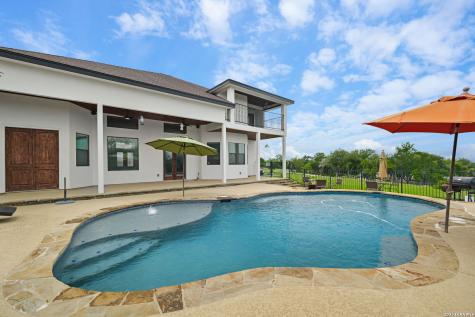 1247 Private Road 3702 San Antonio TX 78253