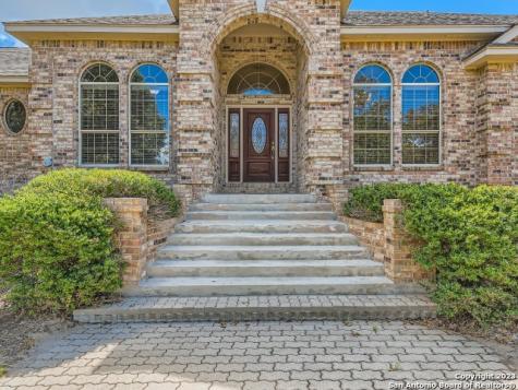 216 Sky View Drive Adkins TX 78101