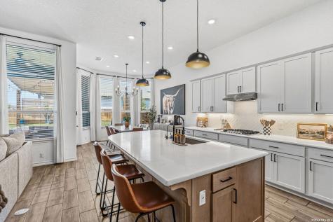 1629 Craftsman New Braunfels TX 78132